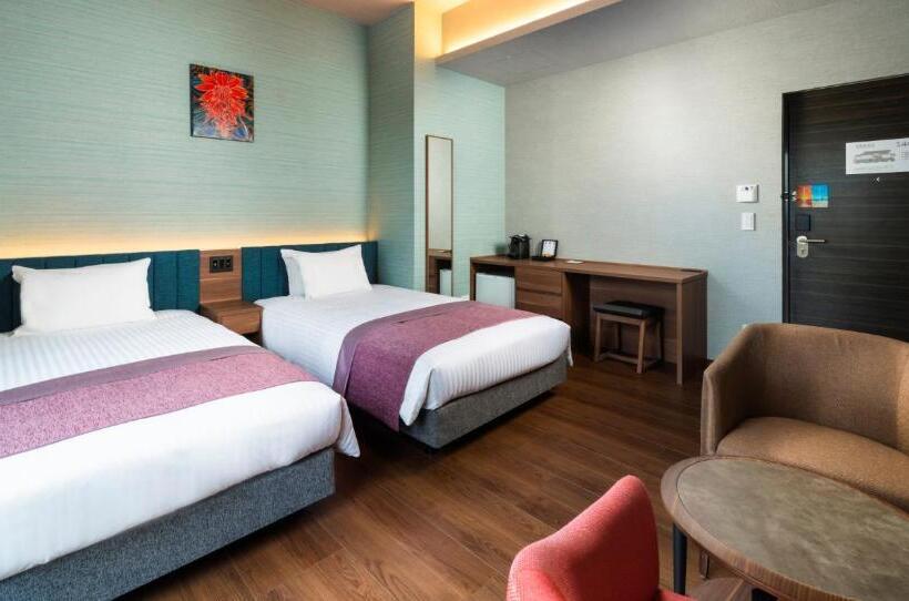 اتاق اجرایی, Sansui Naha ryukyu Hot Spring Naminoueyu