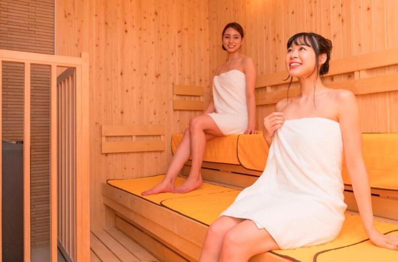 اتاق اجرایی, Sansui Naha ryukyu Hot Spring Naminoueyu