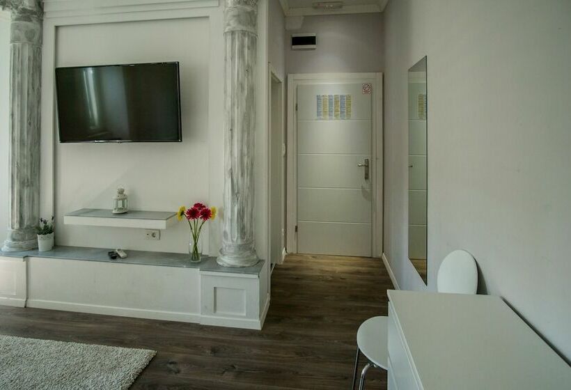 디럭스 스튜디오, Jr Luxury Guesthouse