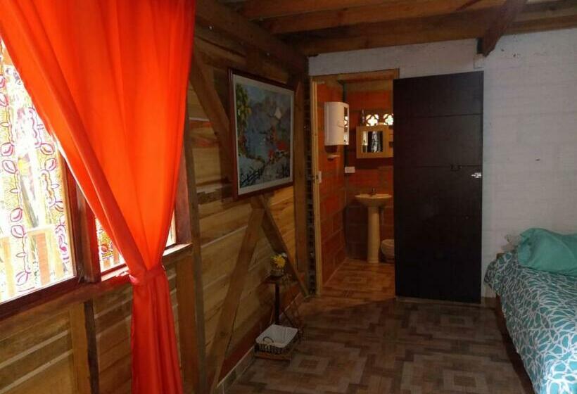 Номер Стандарт Вид на Горы, La Casa Del Bosque Via Saladito