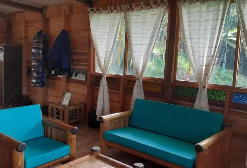 バルコニー付きスタンダードルーム, La Casa Del Bosque Via Saladito