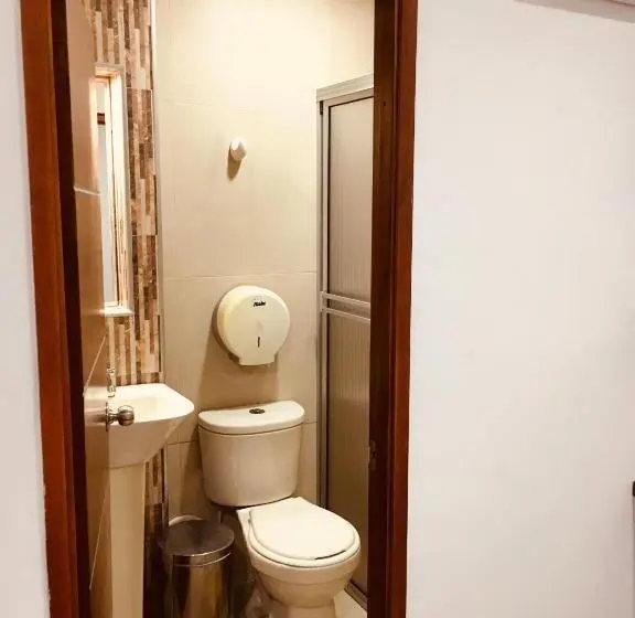 スタンダードルーム, Canoa Inn