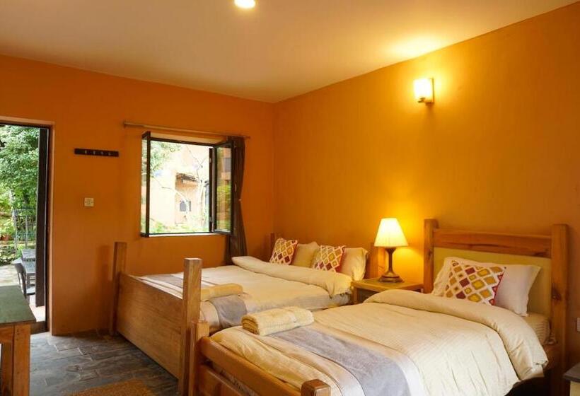 اتاق استاندارد سه نفره, Depche Village Resort