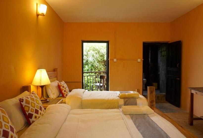 اتاق استاندارد سه نفره, Depche Village Resort