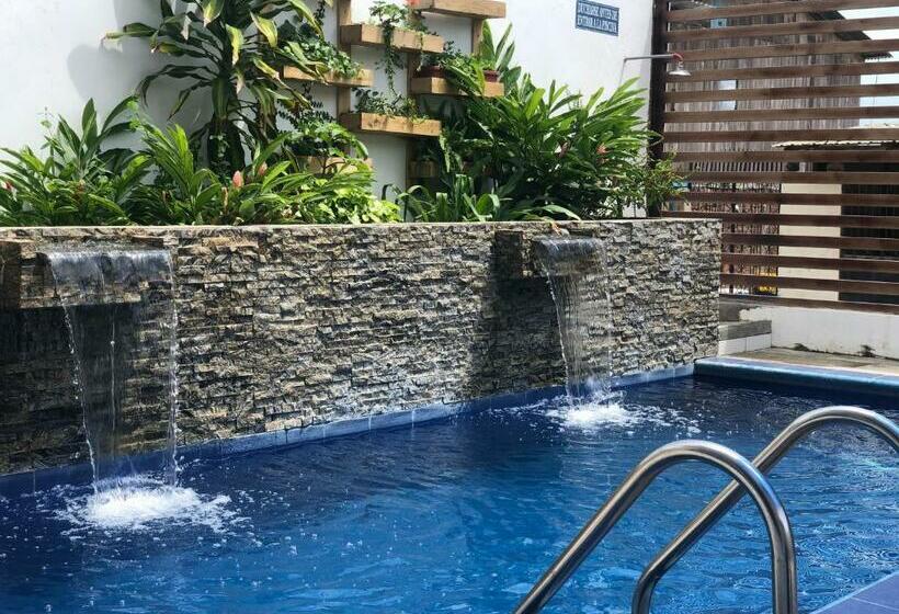 اتاق لوکس, L Vanna