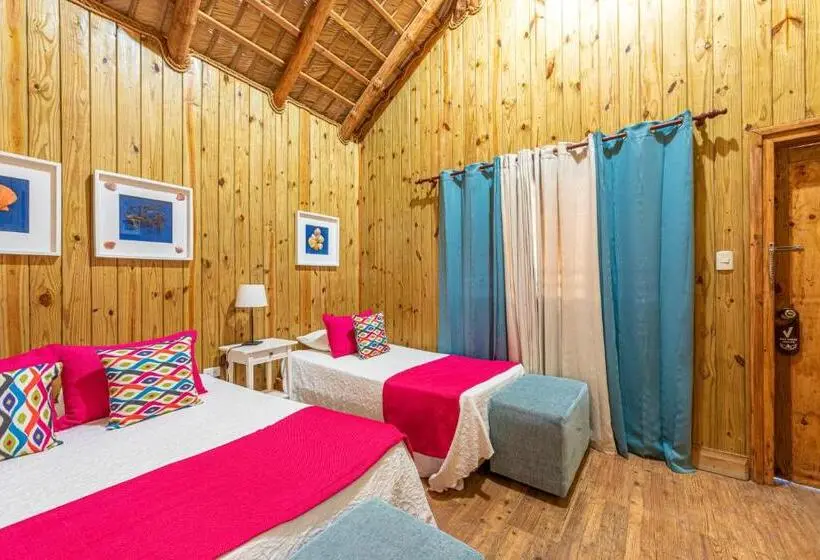 اتاق استاندارد سه نفره, Vista De águilas Ecolodge