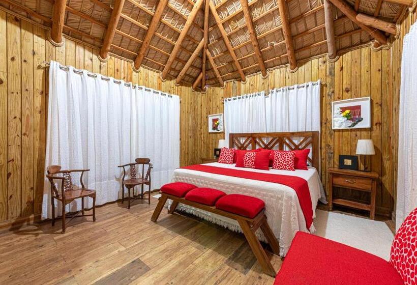 جناح سوبيريور, Vista De águilas Ecolodge