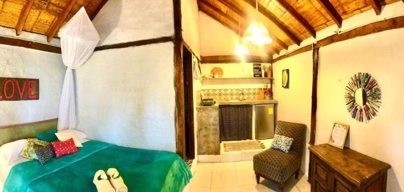 Студио Стандарт с Балконом, Hostal Los Orishas