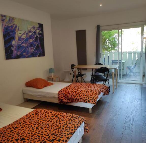 إستوديو قياسى, K.n.c.1601