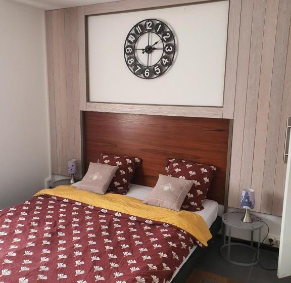 غرفة قياسية, K.n.c.1601