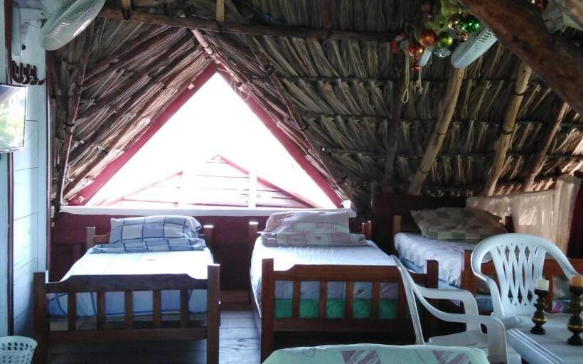 חדר משפחתי, Milimar Hostal