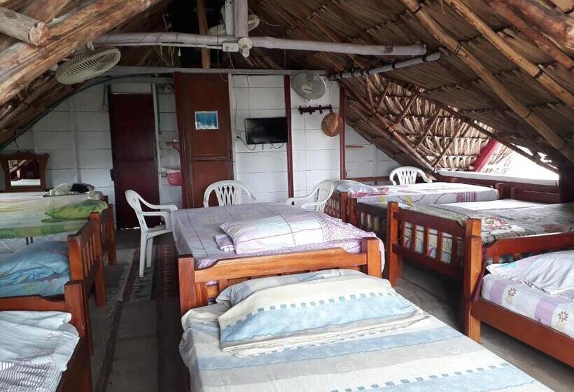 חדר משפחתי, Milimar Hostal