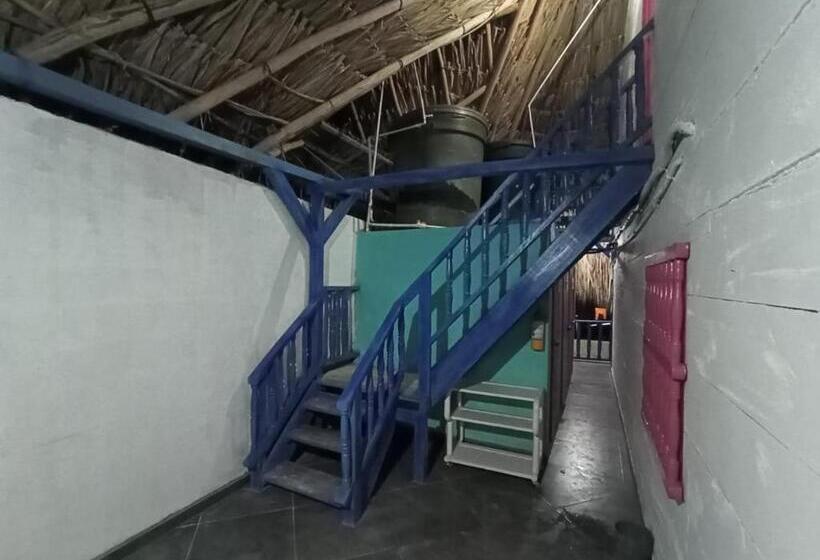 חדר משפחתי, Milimar Hostal