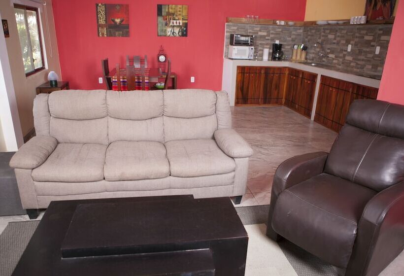 منزل غرفتين نوم, The Cottages By The Sea