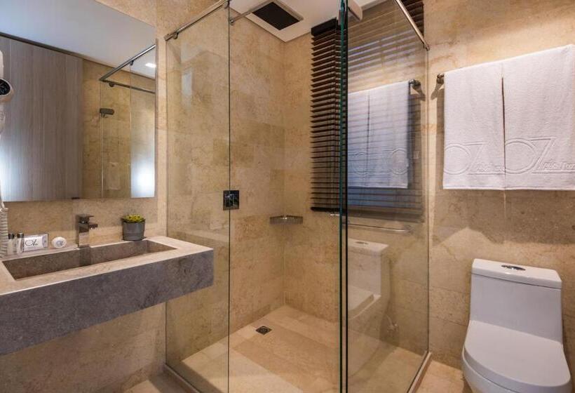 スタンダードルーム, Oz Hotel Luxury