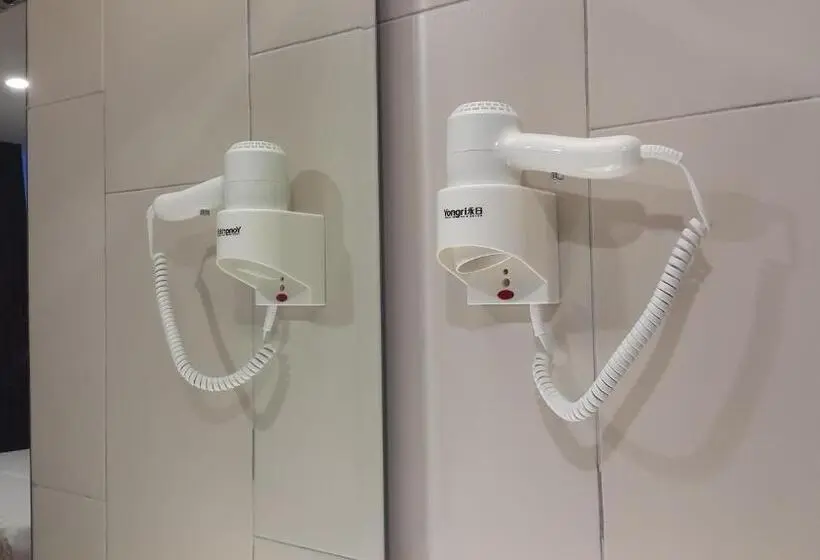 Standard Yhden Hengen Huone, U Design Hotel Bukit Mertajam