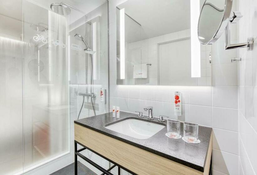 Номер бизнес-класса, Intercityhotel Saarbrücken