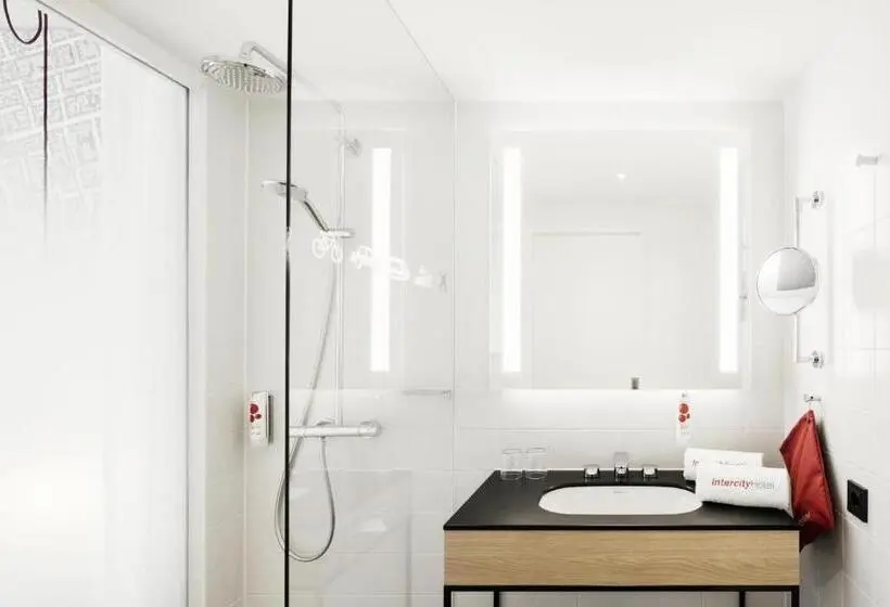 スーペリアールーム, Intercityhotel Saarbrücken