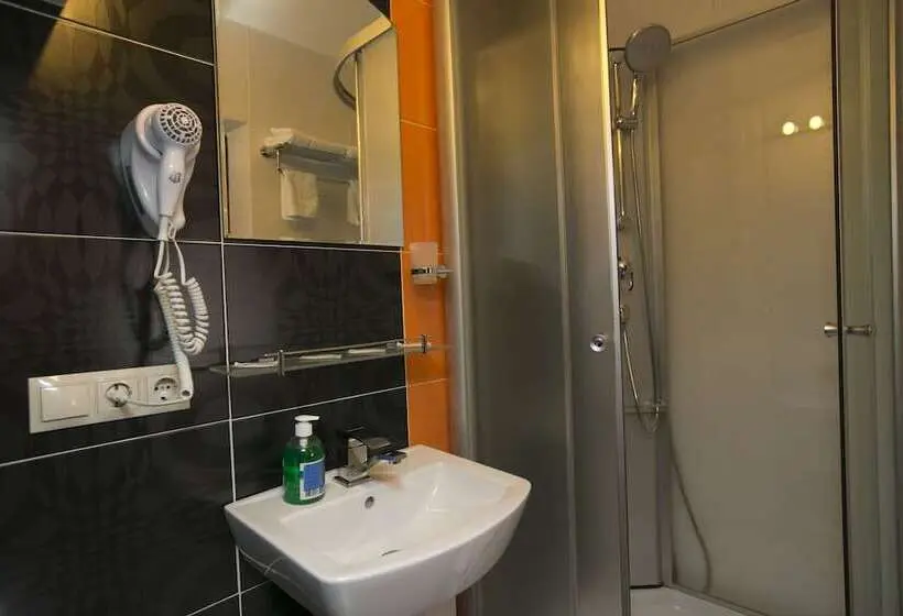 اتاق استاندارد, Uninn Hotel Vnukovo