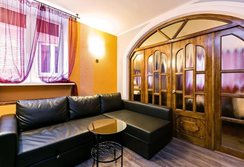 豪华套房, Uninn Hotel Vnukovo