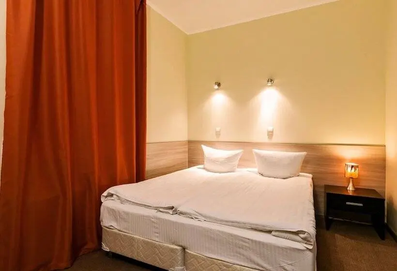 اتاق اکونومی, Uninn Hotel Vnukovo