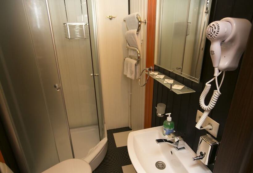 Номер Стандарт Индивидуальный, Uninn Hotel Vnukovo
