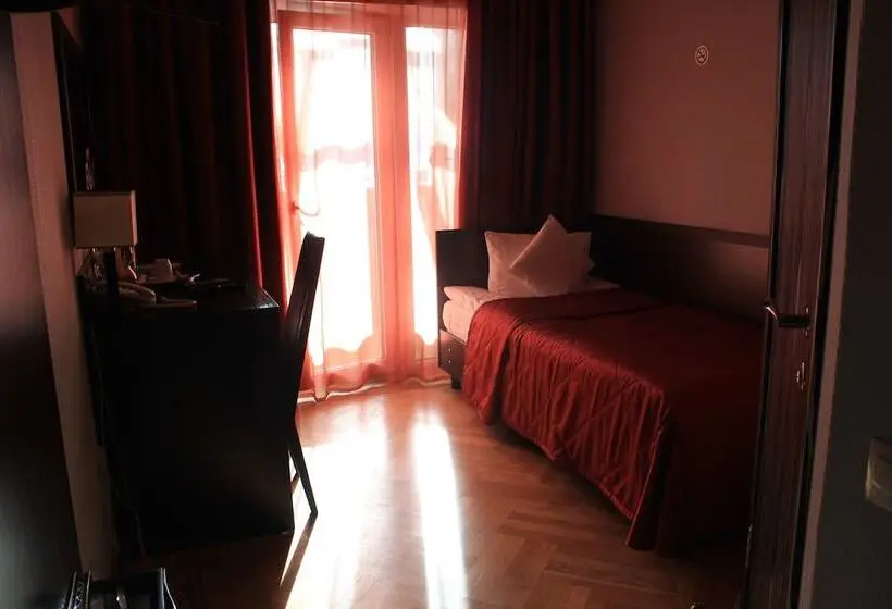 اتاق استاندارد یک نفره, Uninn Hotel Vnukovo