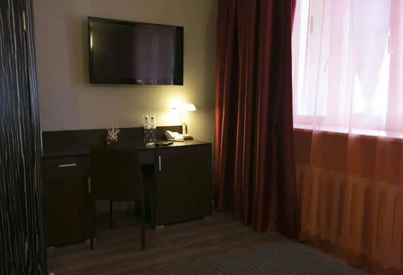 اتاق استاندارد با تخت دوبل, Uninn Hotel Vnukovo
