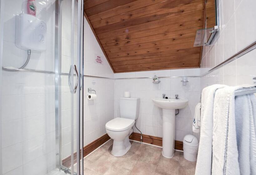 Quarto Estandar, The Pier