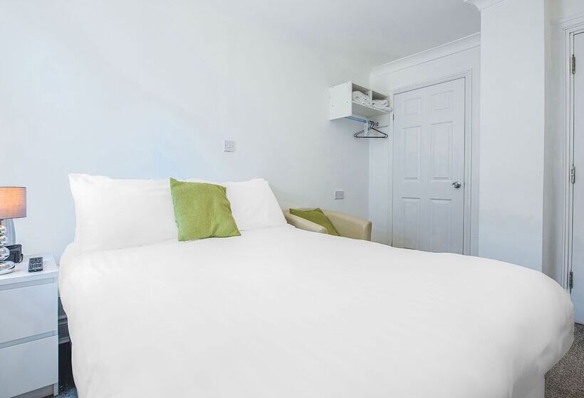 Quarto Deluxe, The Pier