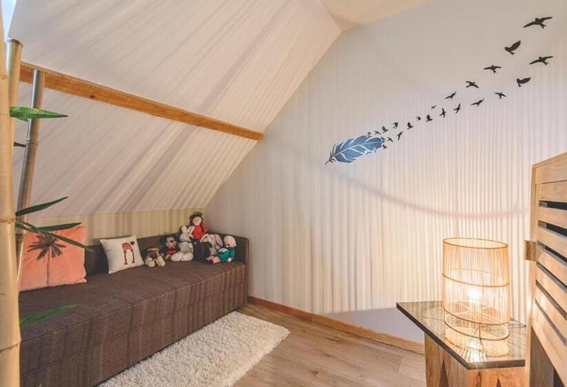 غرفة عائلية, Chambres D Hôtes Les Colombes