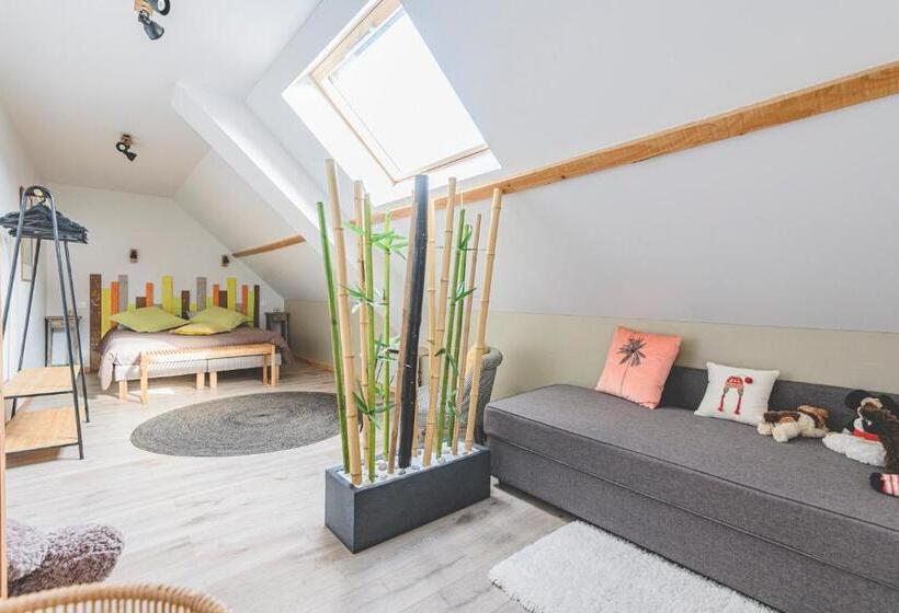 غرفة عائلية, Chambres D Hôtes Les Colombes