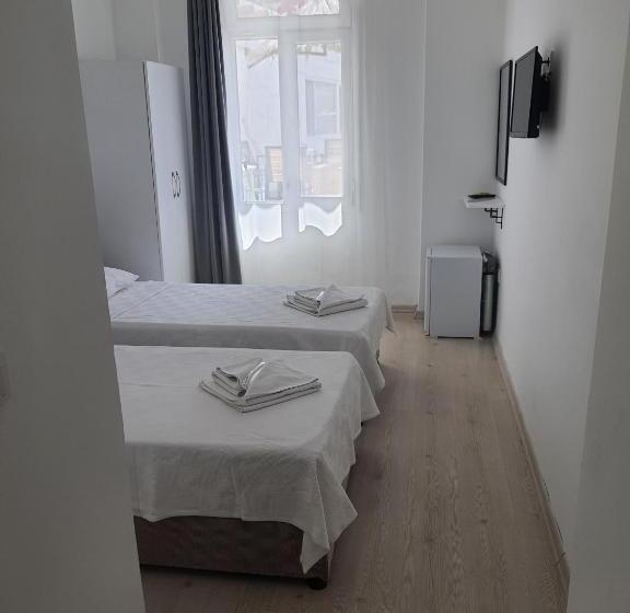 スタンダードルーム, R House