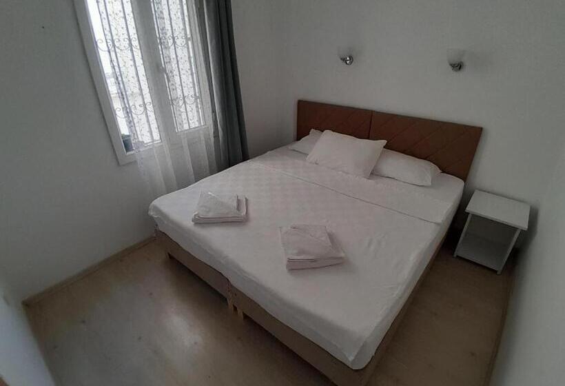 キングサイドベッドのスタンダードワンルーム, R House