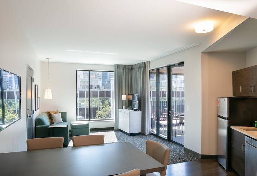 مجموعه ویستا شهر, Towneplace Suites Nashville Downtown/capitol District