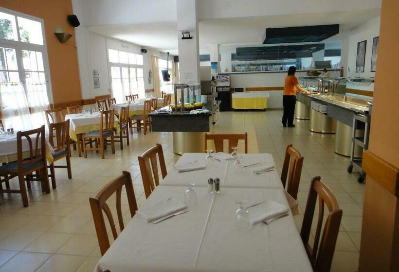 آپارتمان 2 خوابه, Bertur Gran Reserva Comte Empuries