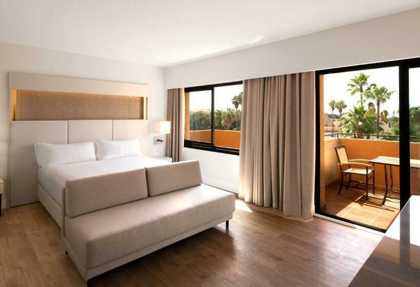Номер Стандарт Кровать Кинг Адаптированный для Инвалидов, Doubletree By Hilton Islantilla Beach Golf Resort