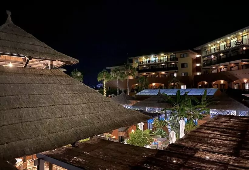 スタンダードルーム, Doubletree By Hilton Islantilla Beach Golf Resort