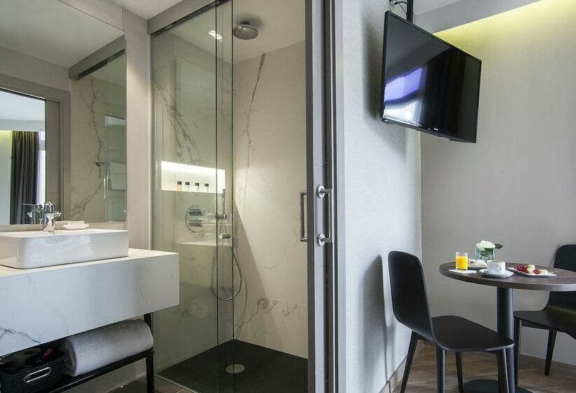 اتاق سوپریور, America Barcelona