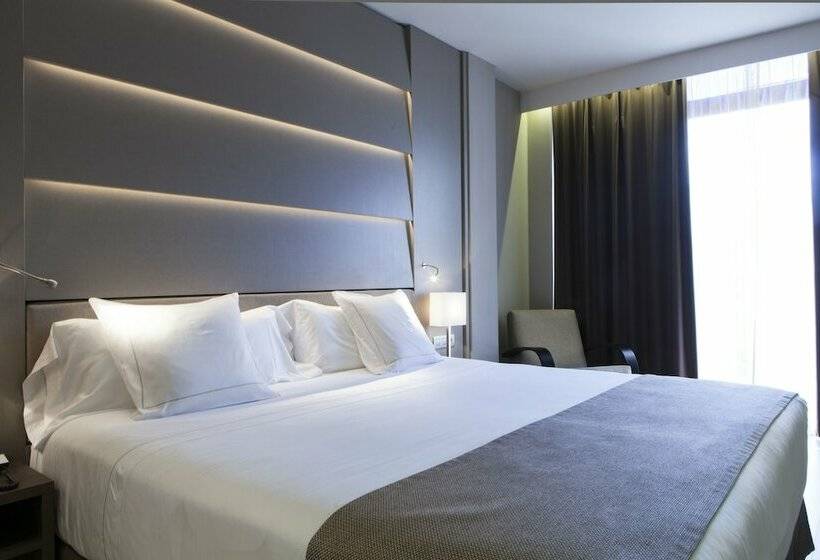 اتاق سوپریور, America Barcelona