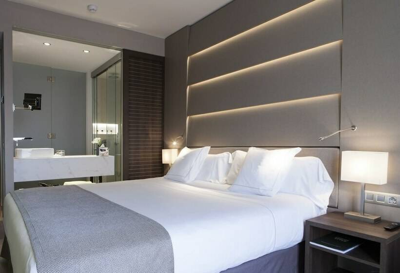 اتاق سوپریور, America Barcelona