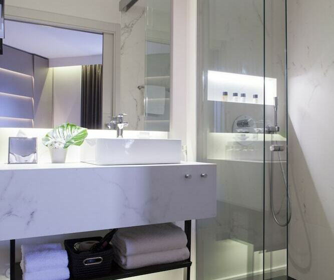 اتاق سوپریور, America Barcelona