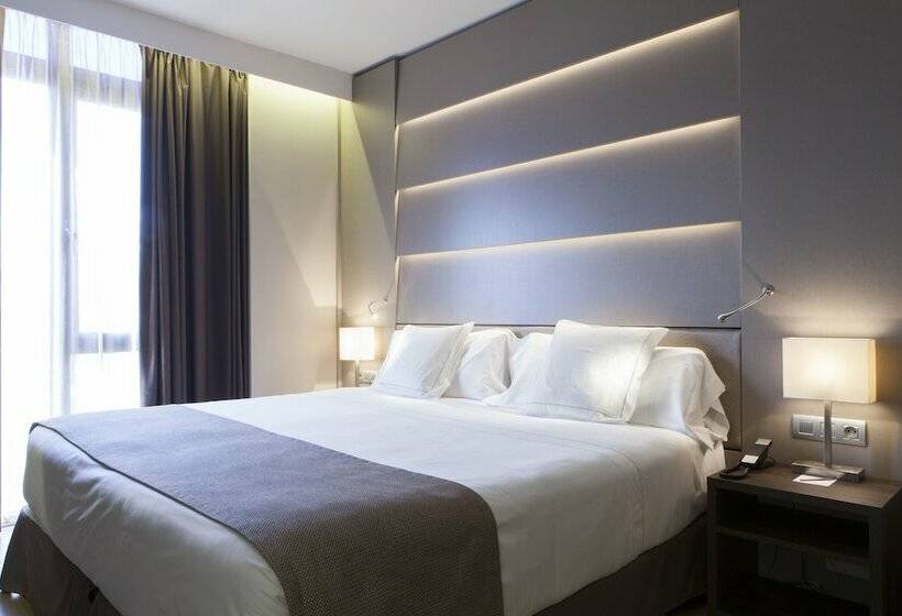 اتاق سوپریور, America Barcelona