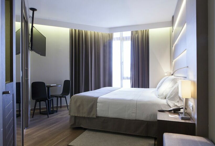 اتاق سوپریور, America Barcelona