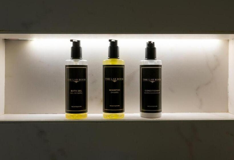 اتاق سوپریور, America Barcelona