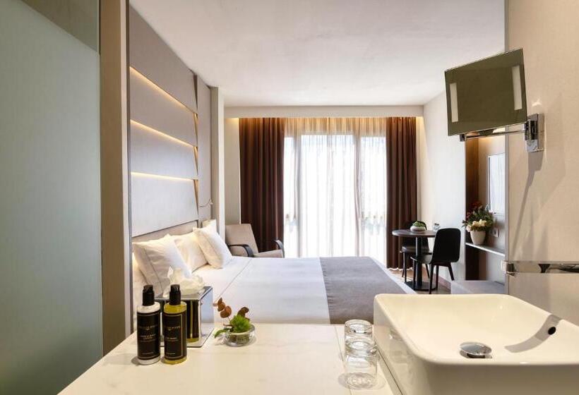 اتاق سوپریور, America Barcelona