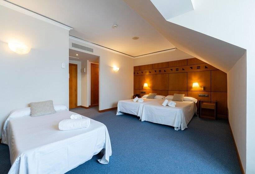 스탠다드 트리플 룸, Antequera Hills