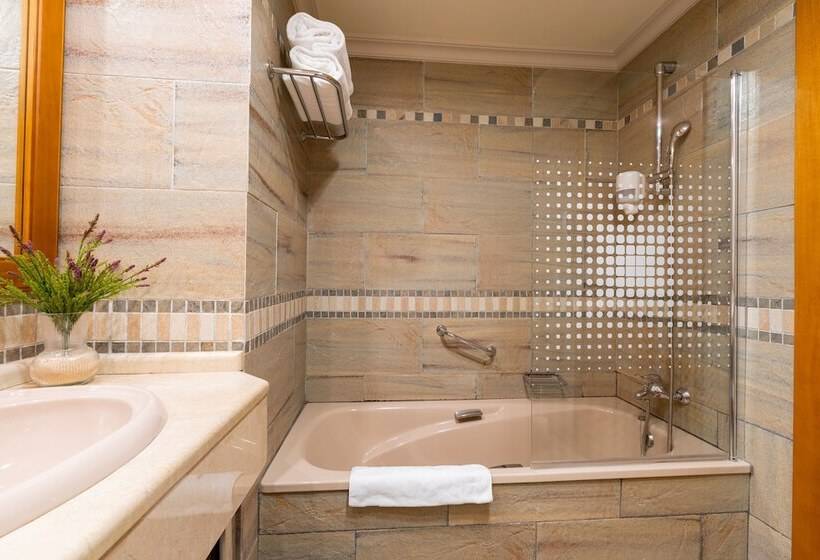 4인용 스탠다드 룸, Antequera Hills