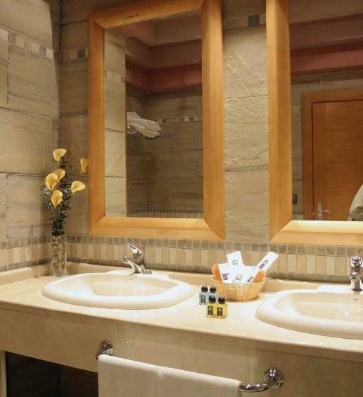 스탠다드 트리플 룸, Antequera Hills