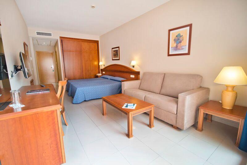 标准三人间, Bahia Tropical